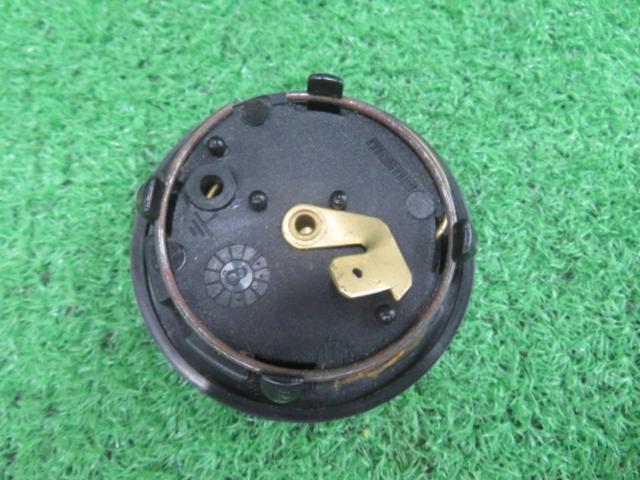 MOMO
Horn Button