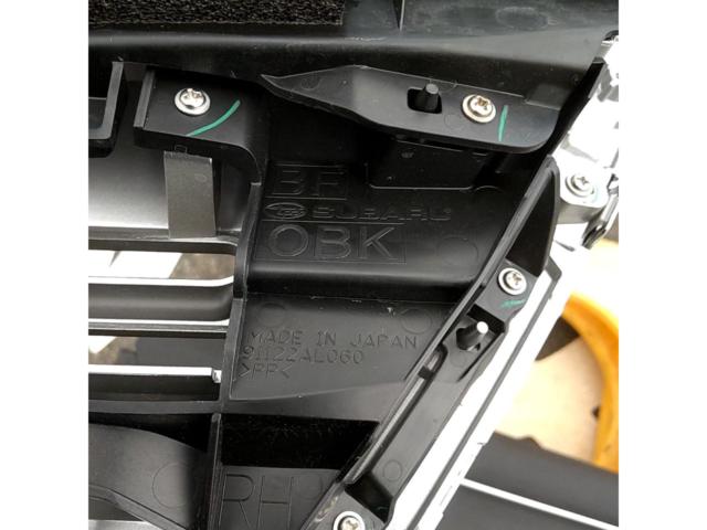 【スバル純正】レガシィアウトバック/BS9 前期  SUBARU 純正フロントグリル