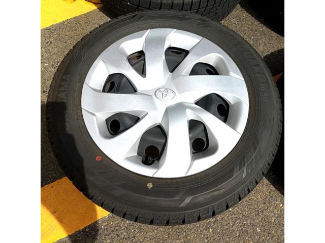 【トヨタ純正】 シエンタ純正キャップ付き+【YOKOHAMA】ICE GUARD IG60