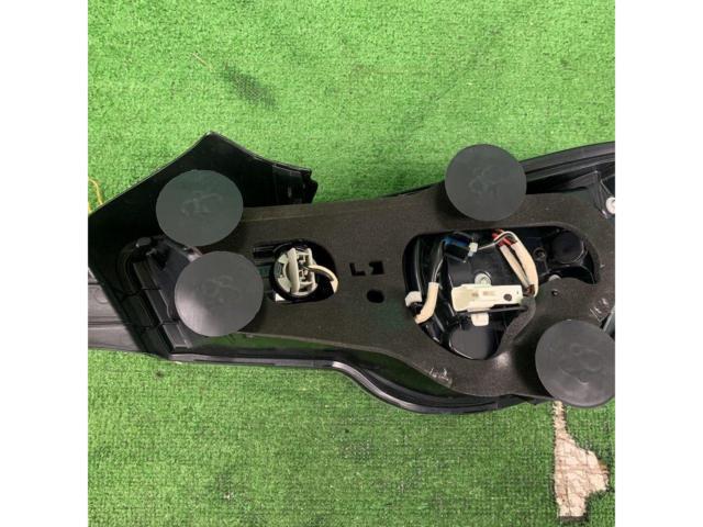 トヨタ純正 86/ZN6前期 テールランプ 左右セット
