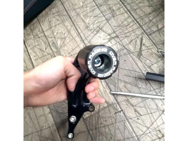 オーバーレーシンググロム エンジンスライダー 