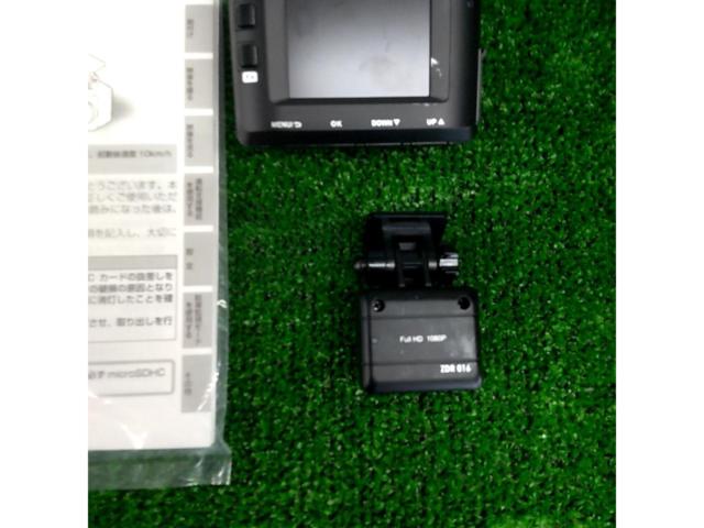 COMTEC
ZDR016
drive recorder