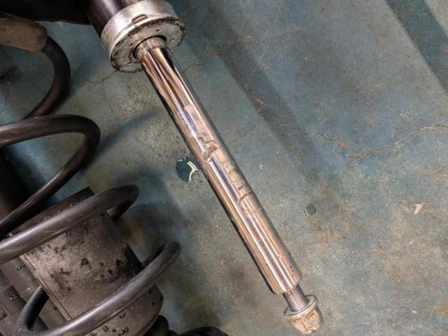 【ホンダ純正】 ステップワゴンスパーダ(RK5) 純正サスキット 1台分