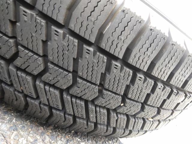 【weds】 raviron RS01 アルミホイール + 【GOODYEAR】ICENAVI8 4本セット 175/70R14