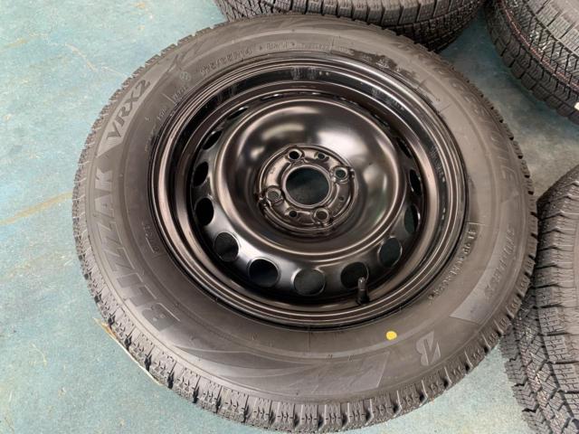 FIAT500純正 美品キャップ付き  + BRIDGESTONE(ブリヂストン) [スタッドレス]BRIDGESTONE(ブリヂストン) BLIZZAK VRX2 175/65R14 82