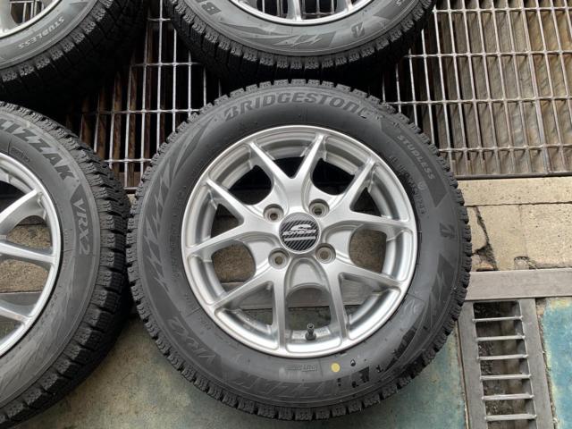 A-TECH(エーテック) SCHNEIDER(シュナイダー) RS-5 (4HOLE)  + BRIDGESTONE(ブリヂストン) BLIZZAK VRX2