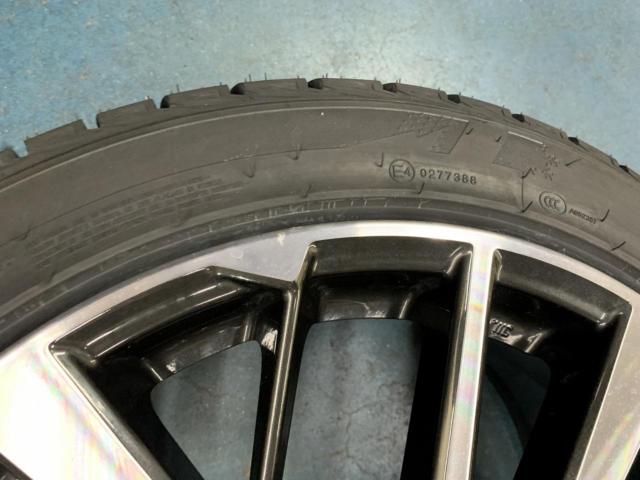 【スバル純正】WRX S4(VAG)純正アルミホイール   + K【KUMHO】WinterCRAFTiceWi6 4本セット 225/45R18