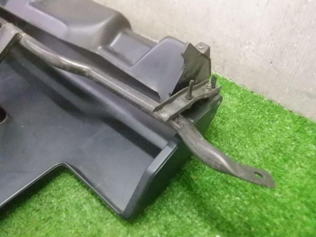 ダイハツ純正 コラム下小物入れ