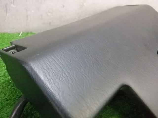ダイハツ純正 コラム下小物入れ
