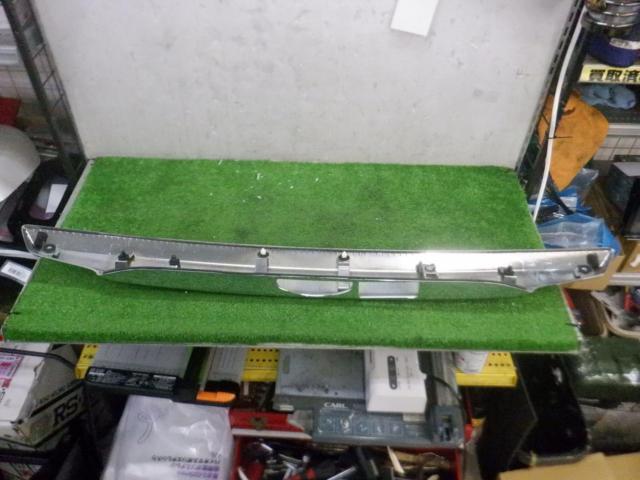 ホンダ純正 メッキリアガーニッシュ