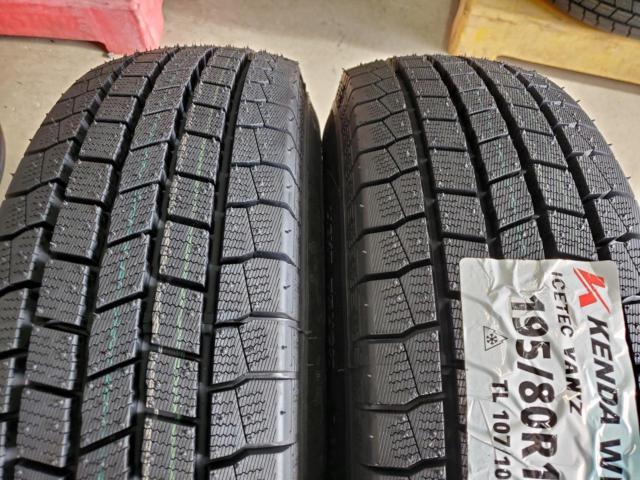 8トヨタ純正(TOYOTA)  200系ハイエース純正スチールホイール  + KENDA(ケンダ) ICETEC VAN’Z WR01