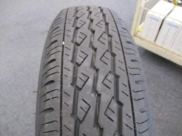 BRIDGESTONE
K370
145 / 80R12
80 / 78N
LT
Only one
