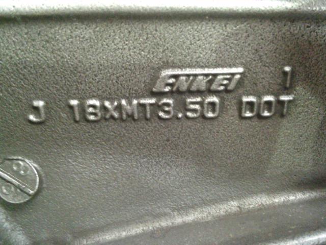 KAWASAKI GPZ900R/A10純正リアホイール