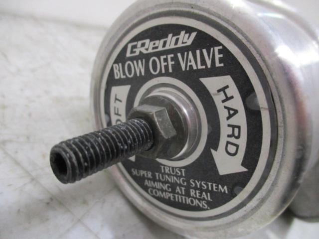 TRUST
Geddy
TYPE-R
Blow-off valve
[Skyline GT-R / BNR32]