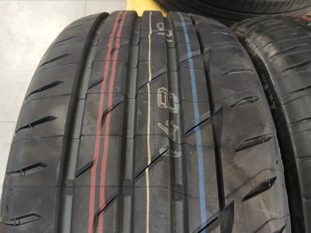 BRIDGESTONE POTENZA RE004 Adrenalin