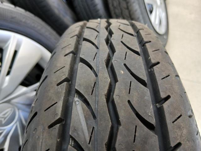 ダイハツ純正 ハイゼットカーゴ 純正 スチール + YOKOHAMA JOB RY52