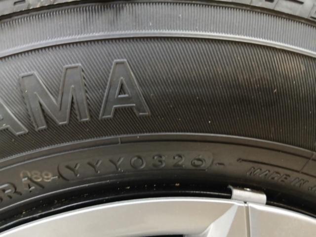 ダイハツ純正 ハイゼットカーゴ 純正 スチール + YOKOHAMA JOB RY52