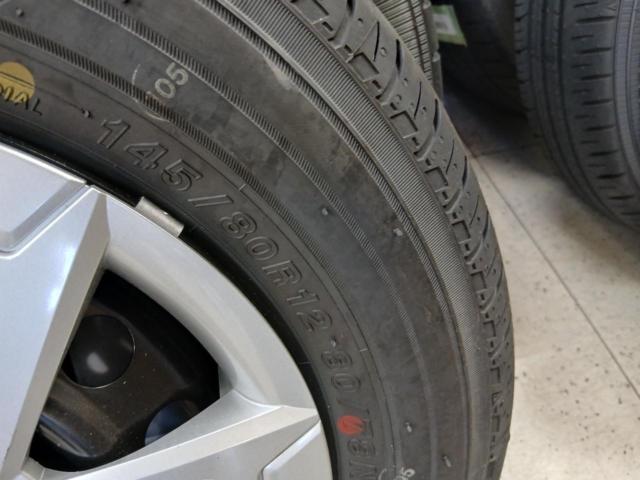 ダイハツ純正 ハイゼットカーゴ 純正 スチール + YOKOHAMA JOB RY52
