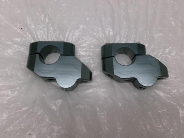 Unknown Manufacturer
Handle offset bracket