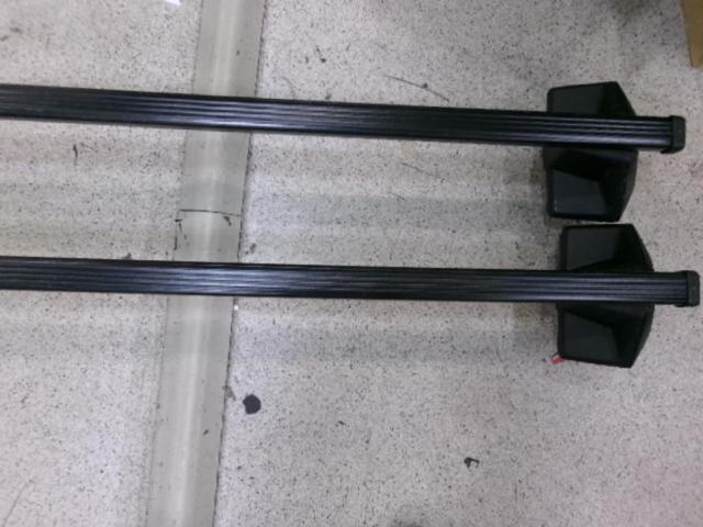 THULE ベースキャリア(TH7105 + TH7125 + THKIT5194)