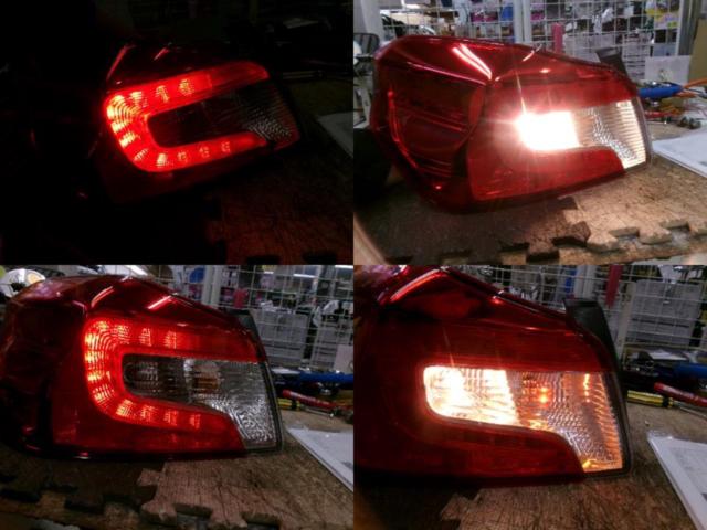 スバル純正 VAG WRX S4 純正テール
