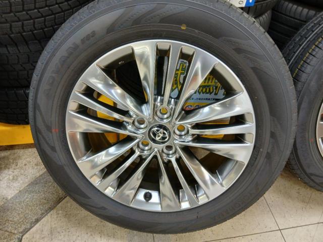 トヨタ純正 40系 アルファード Zグレード 純正アルミ + YOKOHAMA ADVAN V03