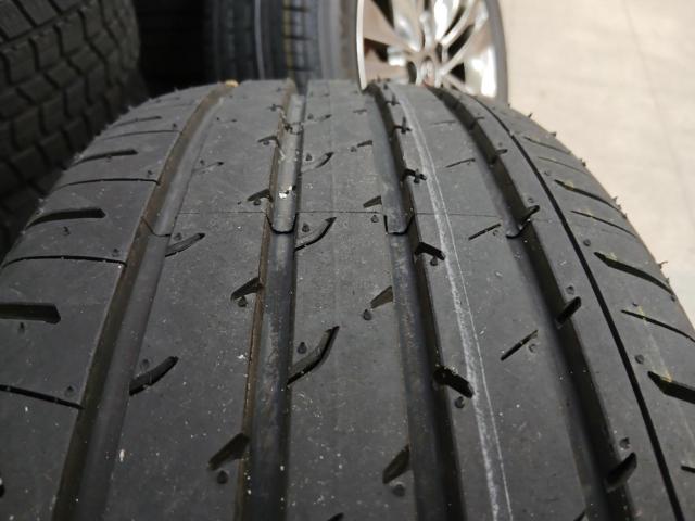 トヨタ純正 40系 アルファード Zグレード 純正アルミ + YOKOHAMA ADVAN V03