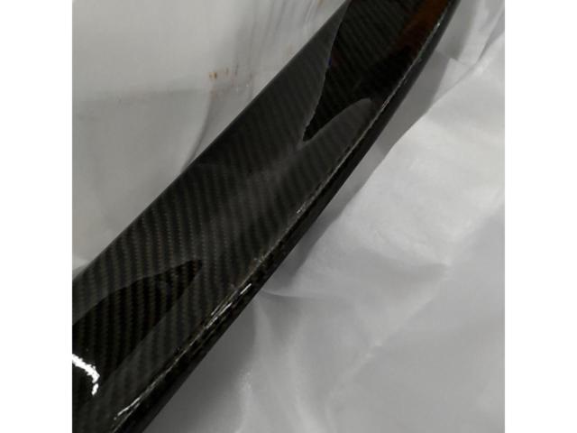 Trunk spoiler used on Mazda Roadster ND series.