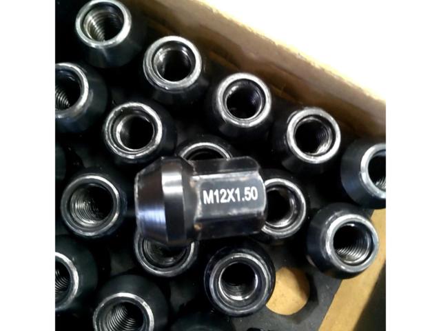 Wheel nut set M12 x P1.5
20-piece set