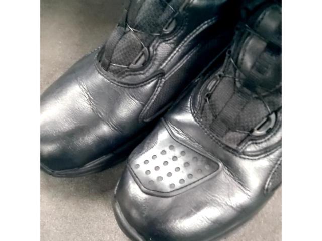 FLAG
SHIP
Riding shoes ■ 26.5cm
