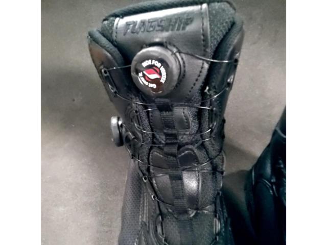 FLAG
SHIP
Riding shoes ■ 26.5cm