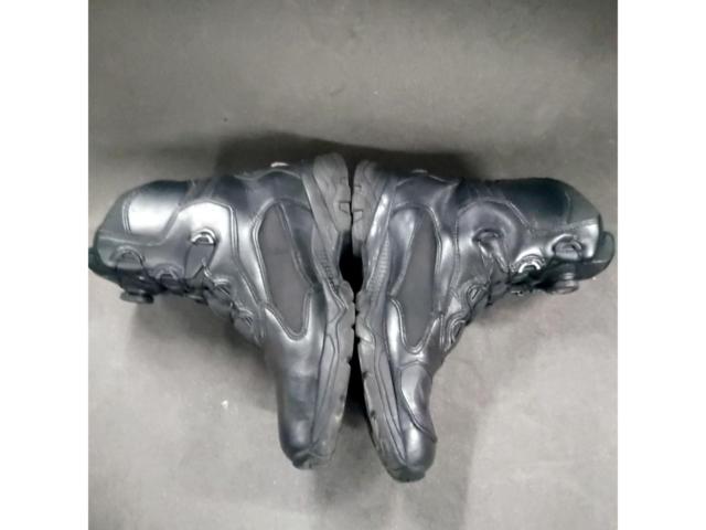 FLAG
SHIP
Riding shoes ■ 26.5cm