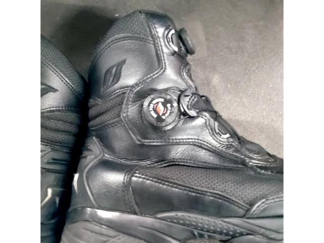 FLAG
SHIP
Riding shoes ■ 26.5cm