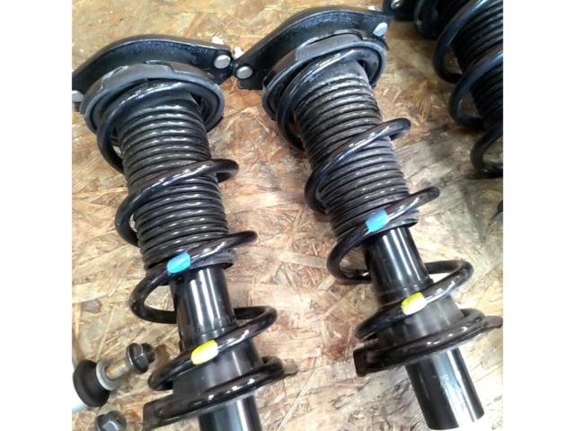 トヨタ GR86/ZN8 純正サスキット