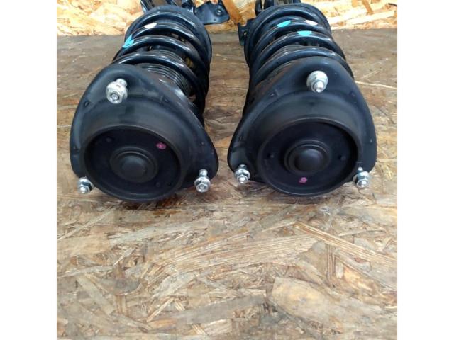 トヨタ GR86/ZN8 純正サスキット