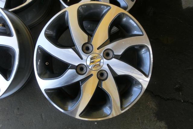 Genuine Suzuki parts
Palette SW original wheel
