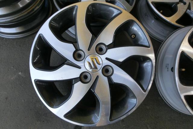 Genuine Suzuki parts
Palette SW original wheel