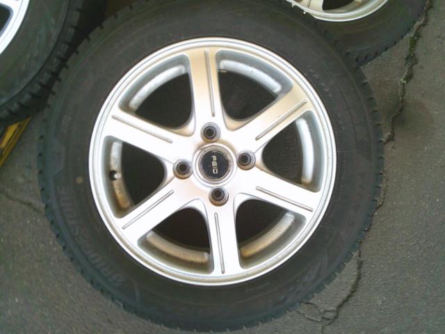 BRIDGESTONE(ブリヂストン)BALMINUM(バルミナ) GR6 (4HOLE)+BRIDGESTONE BLIZZAK VRX3