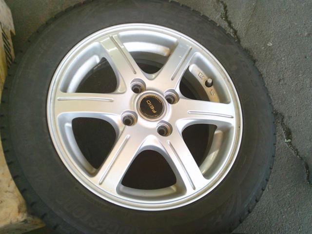 BRIDGESTONE(ブリヂストン)BALMINUM(バルミナ) GR6 (4HOLE)+BRIDGESTONE BLIZZAK VRX3