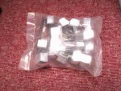 【メーカー不明】17HEX ボルトカバー シルバー