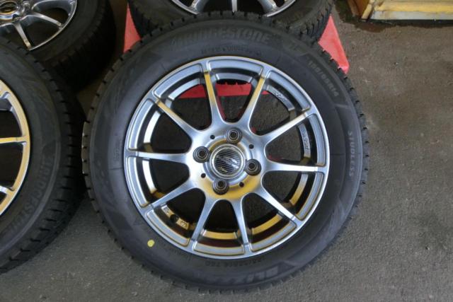 A-TECH (Etekku)
SCHNEIDER (Schneider)
Gran-X
(4HOLE)
+
BRIDGESTONE (Bridgestone)
BLIZZAK
VRX3