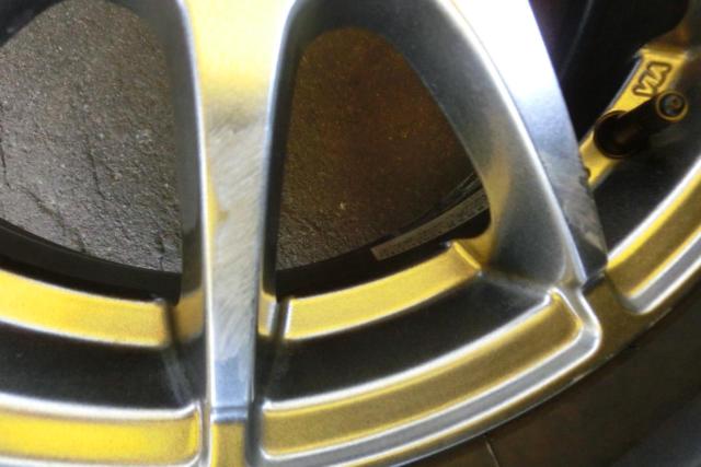 A-TECH (Etekku)
SCHNEIDER (Schneider)
Gran-X
(4HOLE)
+
BRIDGESTONE (Bridgestone)
BLIZZAK
VRX3
