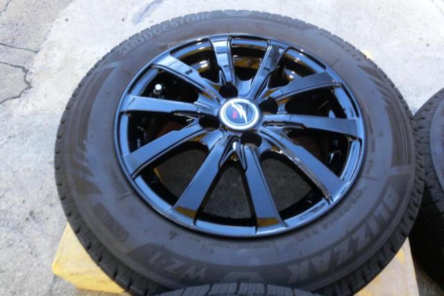 weds (Weds)
Fang
VS5
black
+
BRIDGESTONE (Bridgestone)
BLIZZAK
WZ-1