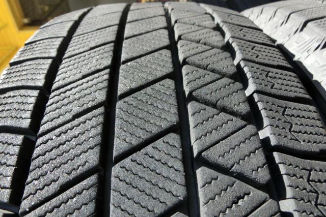 日産純正(NISSAN)  セレナ/C26 純正ホイール  + BRIDGESTONE(ブリヂストン) BLIZZAK VRX3