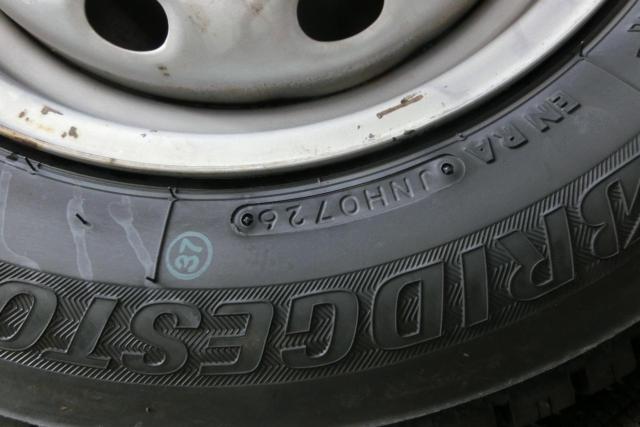 スバル純正(SUBARU)  サンバー純正スチールホイール  + BRIDGESTONE(ブリヂストン) W300