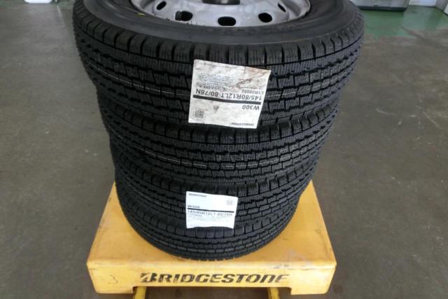 スバル純正(SUBARU)  サンバー純正スチールホイール  + BRIDGESTONE(ブリヂストン) W300