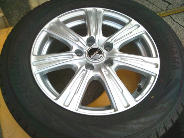 MARUKA
SERVICE
MANARAY
SPORT
EUROSPEED
7-spoke wheel + YOKOHAMA
iceGUARD
iG70