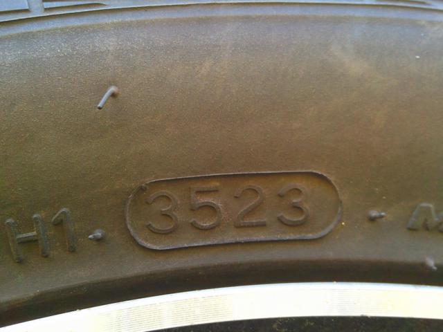 HANKOOK
Winter
i * cept
IZ 2
+
Honda genuine
N-WGN original wheel