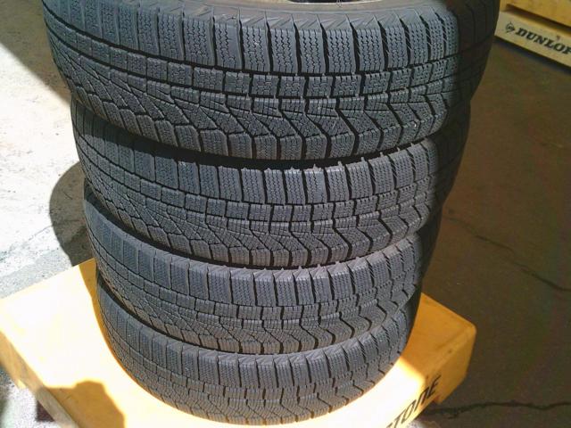 HANKOOK
Winter
i * cept
IZ 2
+
Honda genuine
N-WGN original wheel