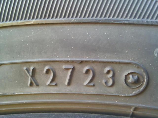 DUNLOP WINTER
MAXX
WM02
+
weds VELVA
SPORT